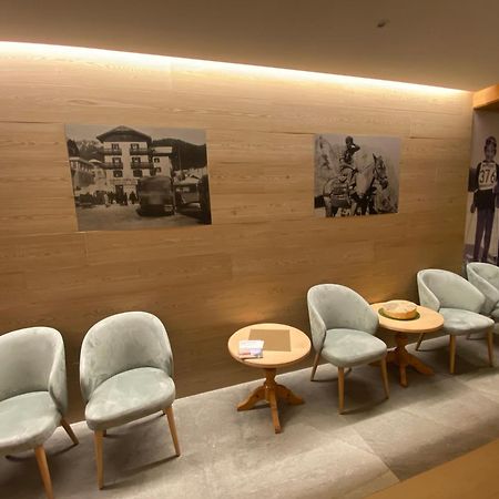 Hotel Dahu Мадонна-ди-Кампильо Экстерьер фото