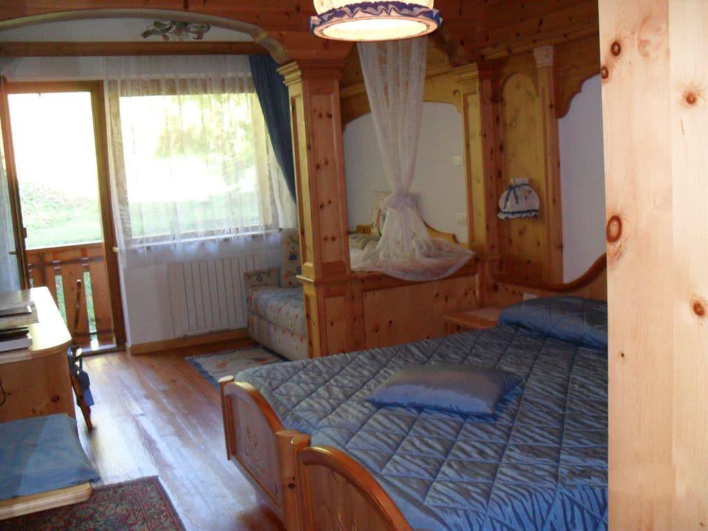 Hotel Dahu Мадонна-ди-Кампильо Экстерьер фото