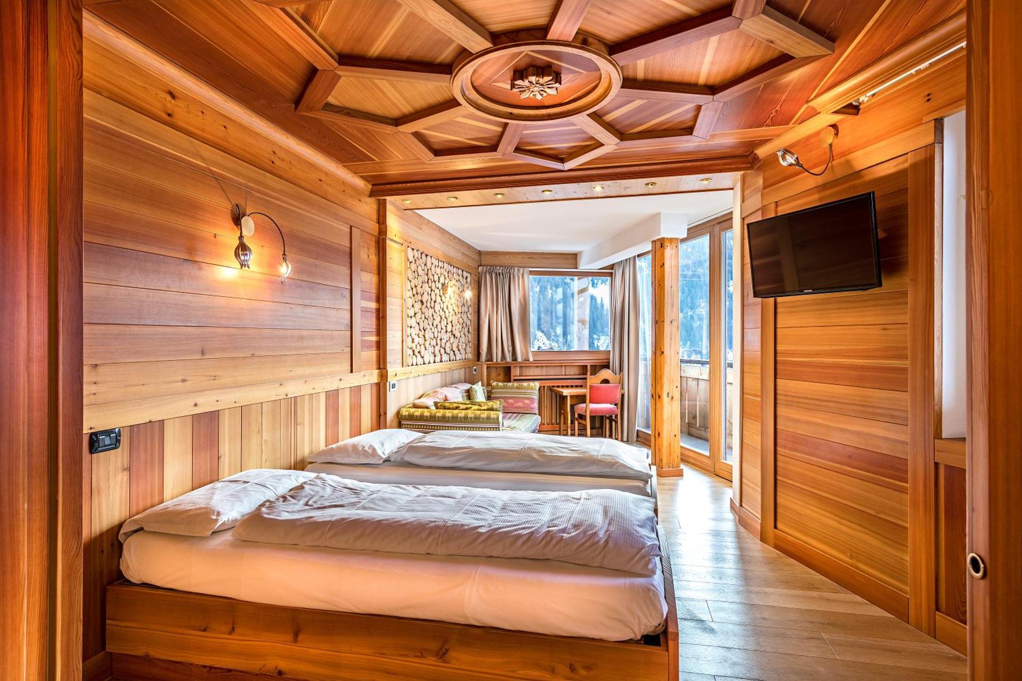 Hotel Dahu Мадонна-ди-Кампильо Экстерьер фото
