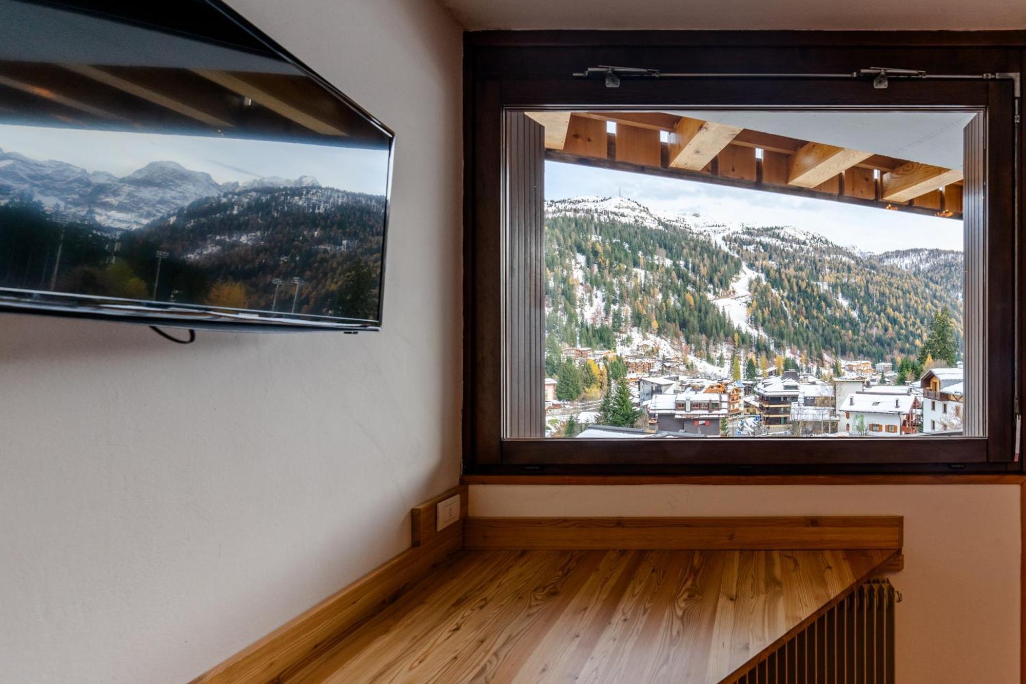 Hotel Dahu Мадонна-ди-Кампильо Экстерьер фото